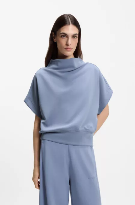 Short-sleeved sweatshirt with loose high neckline
