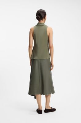 Blusa sin mangas en seda lavada a la arena con escote en pico, Verde oscuro