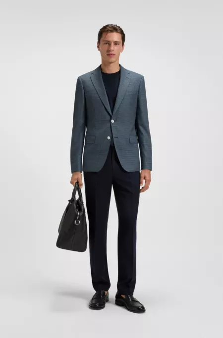 Crease-resistant jacket in a wool blend