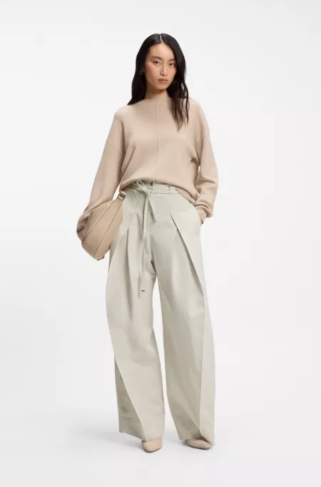 Relaxed-fit trousers in cotton and linen