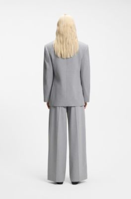 Relaxed-fit blazer with enamel flower brooch, Light Grey