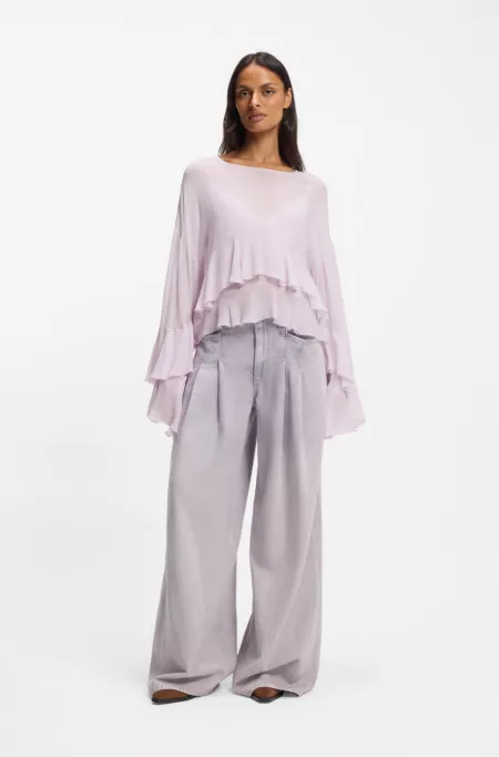 Relaxed-fit blouse in seersucker