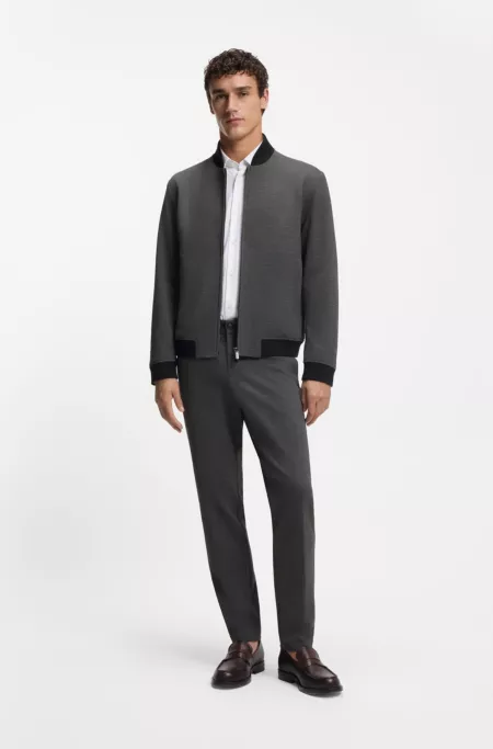 Slim-fit jacket in wrinkle-resistant fabric