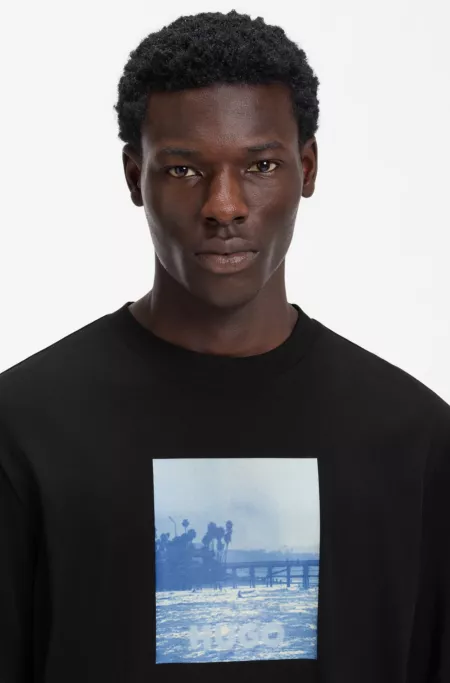 Printed-artwork T-shirt in cotton jersey