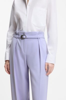 Pantalones de pinzas con cintur&oacute;n con hebilla, Lila