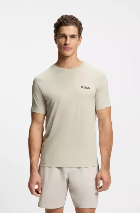 Quick-dry slim-fit T-shirt with four-way stretch