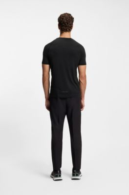Camiseta slim fit deportiva con control de la humedad, Negro