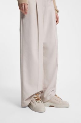 BOSS&nbsp;x&nbsp;Steiff baskets en cuir su&eacute;d&eacute; avec finitions effet laineux, Blanc