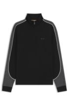 Sudaderas y pantalones de ch&aacute;ndal