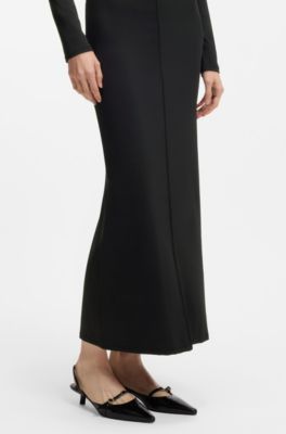 Robe longue pr&egrave;s du corps &agrave; petit col montant, Noir