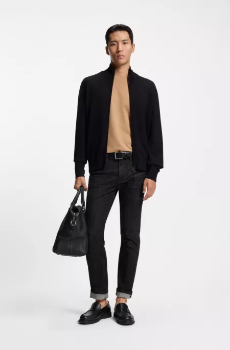 Delaware blue slim-fit jeans in wrinkle-resistant denim