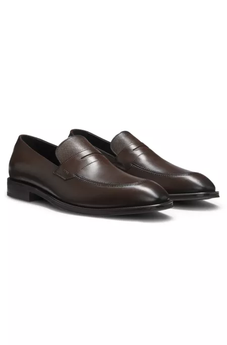 Textured-tongue loafers in leather