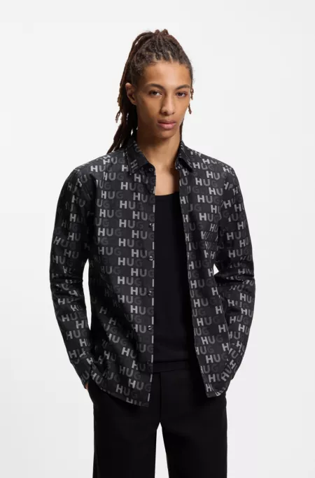 Printed slim-fit shirt in cotton poplin