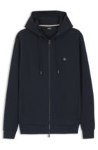 Sudaderas y pantalones de ch&aacute;ndal