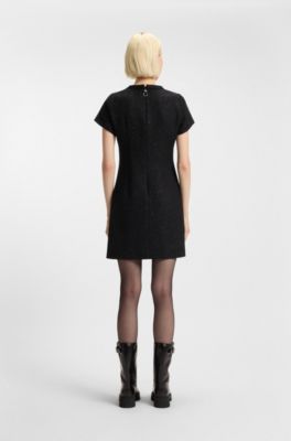Vestido de bucl&eacute; brillante con ribetes de cinta de cadena, Negro