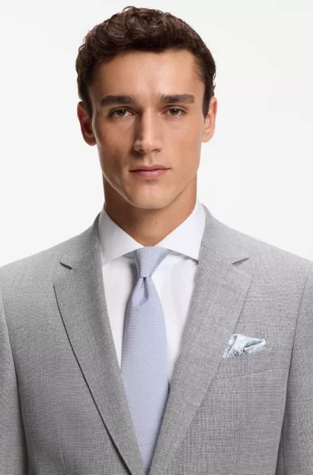 Tie with jacquard pattern