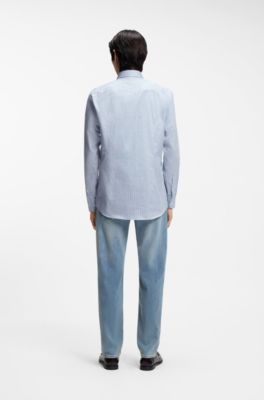 Camisa slim fit de sarga de algod&oacute;n italiana a rayas, Cal