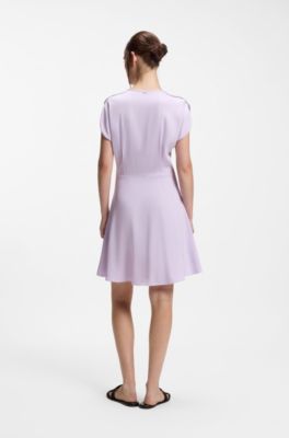 Robe avec d&eacute;tail drap&eacute; et encolure goutte d'eau, Violet clair