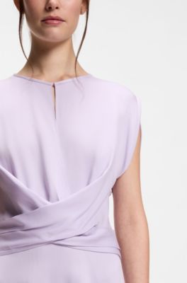 Robe avec d&eacute;tail drap&eacute; et encolure goutte d'eau, Violet clair