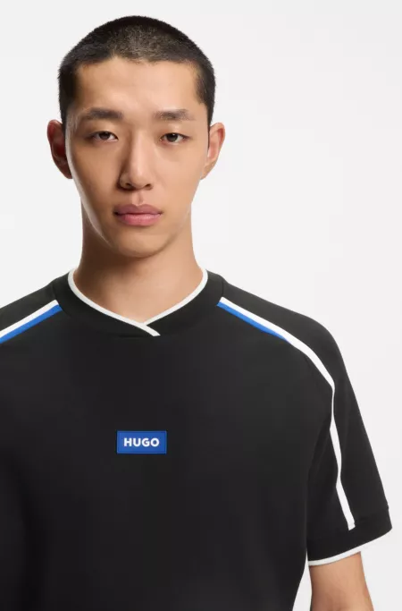 Contrast-detail T-shirt in stretch cotton