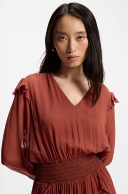 Vestido en georgette de crep&eacute; con pa&ntilde;uelo desmontable, Rojo oscuro