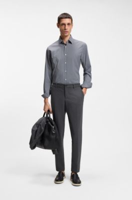 Camisa regular fit en tejido el&aacute;stico t&eacute;cnico a cuadros, Negro