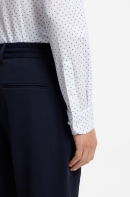 Camisa slim fit en punto el&aacute;stico t&eacute;cnico hecho en Italia, Fantas&iacute;a