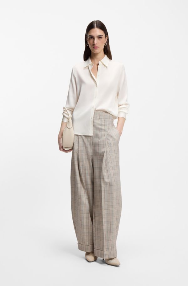 Regular-fit blouse in stretch silk - image 2