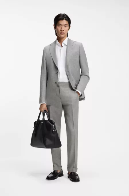 Two-piece slim-fit suit in cotton and virgin wool