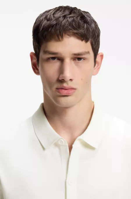 Regular-fit shirt with knitted structure