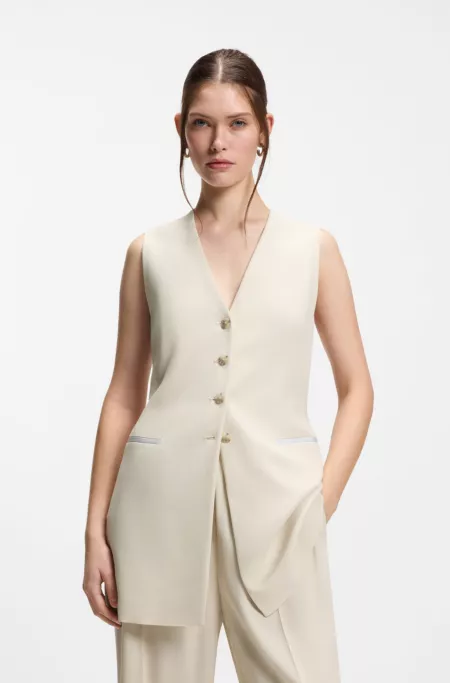 Slim-fit blazer with sleeveless styling