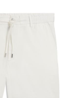 Short coupe moderne en lin m&eacute;lang&eacute;, Blanc