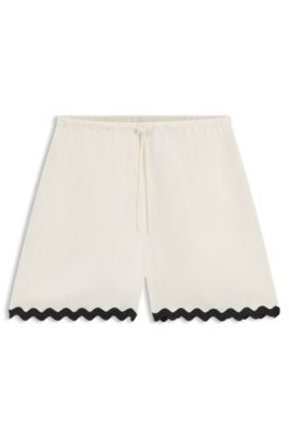 Relaxed-fit shorts with zigzag tape, White