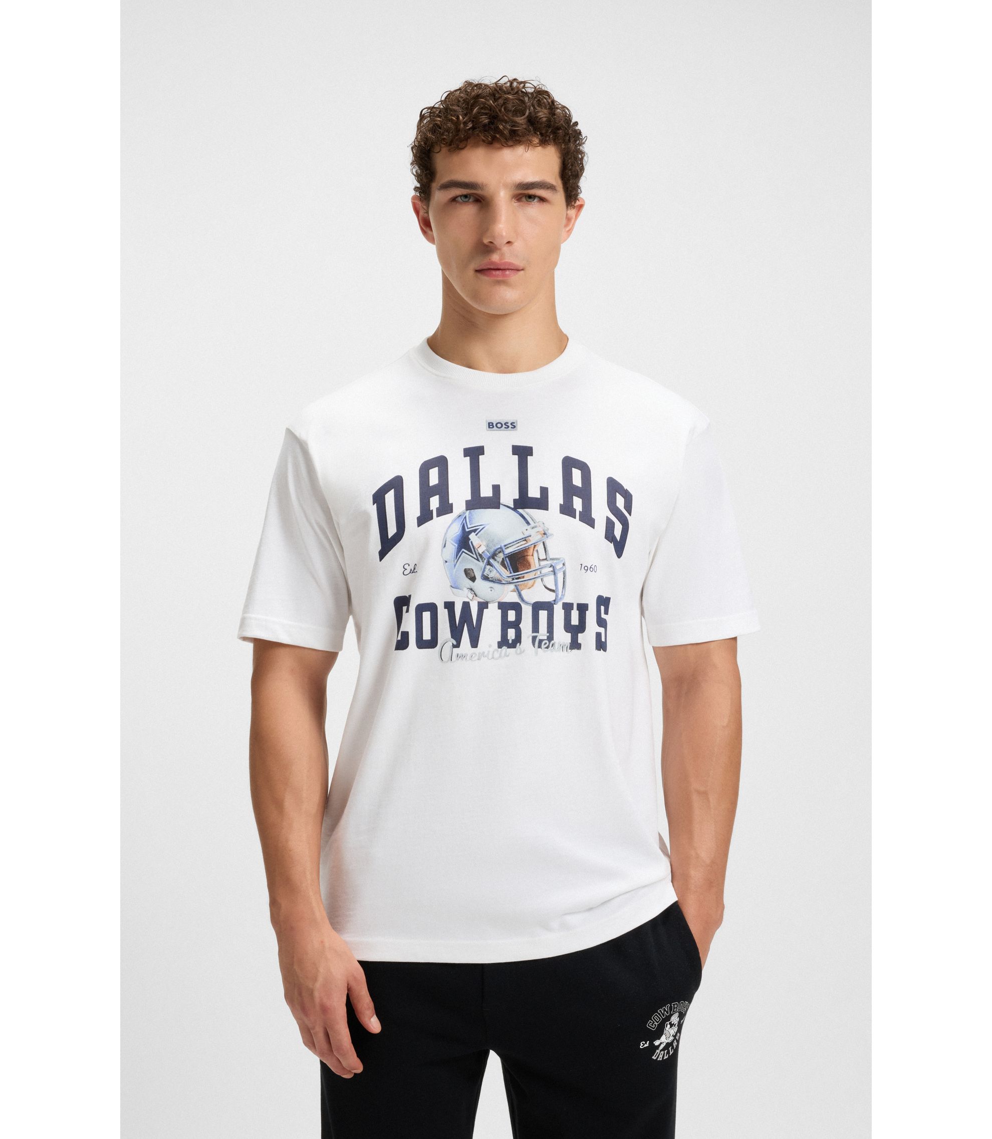 BOSS - BOSS x DALLAS COWBOYS T-shirt with helmet graphic - White