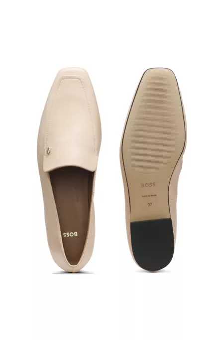 Leather loafers with square toe