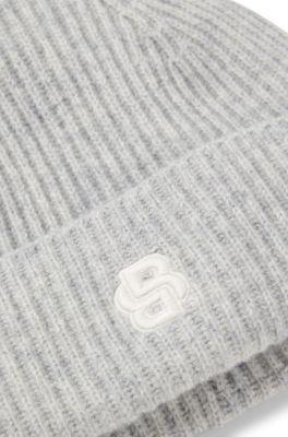 Wool-cashmere beanie hat with Double B monogram, Light Grey
