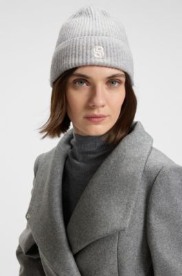Wool-cashmere beanie hat with Double B monogram, Light Grey