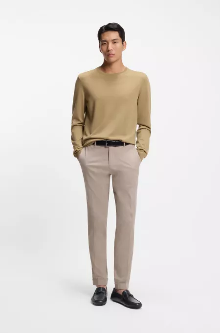 Bow-trim driver moccasins in leather