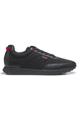 Baskets style chaussures de course &agrave; d&eacute;tail en zigzag, Noir