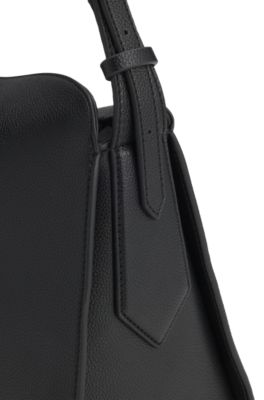 Bolso bandolera de piel sint&eacute;tica con logo apilado, Negro