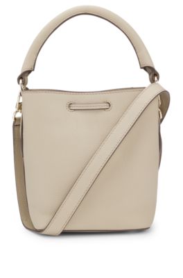 Logo-lettering bucket bag in leather, Light Beige