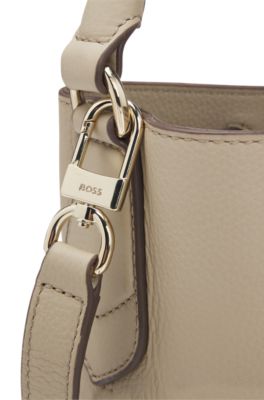Logo-lettering bucket bag in leather, Light Beige