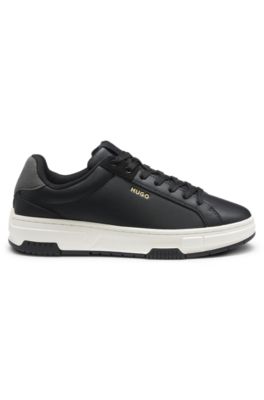 Deportivas de piel sint&eacute;tica con detalles de zigzag, Negro