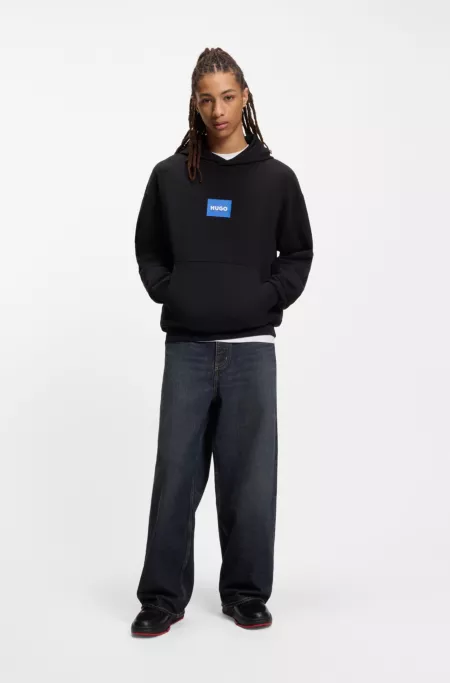 Trainers with mesh and faux leather