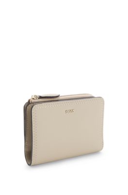 Grained-leather wallet with metallic logo lettering, Light Beige