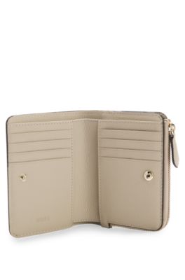 Portefeuille en cuir grain&eacute; avec lettres logo m&eacute;talliques, Beige clair