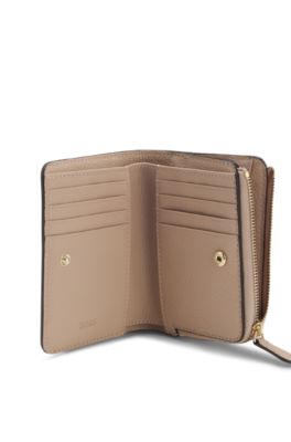 Portefeuille en cuir grain&eacute; avec lettres logo m&eacute;talliques, Rouge clair