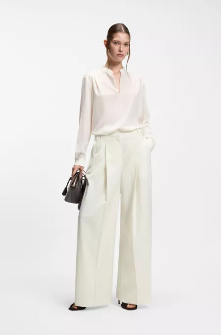 Relaxed-fit trousers in a wool blend