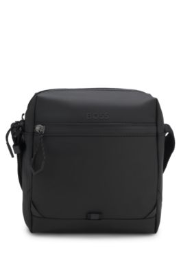 Bolso mensajero de piel sint&eacute;tica con detalles reflectantes, Negro