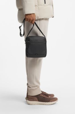 Reflective-detail reporter bag in faux leather, Black
